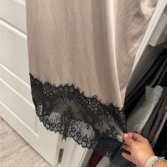 Topshop Lace Trim slip dress - Picture 2 of 5